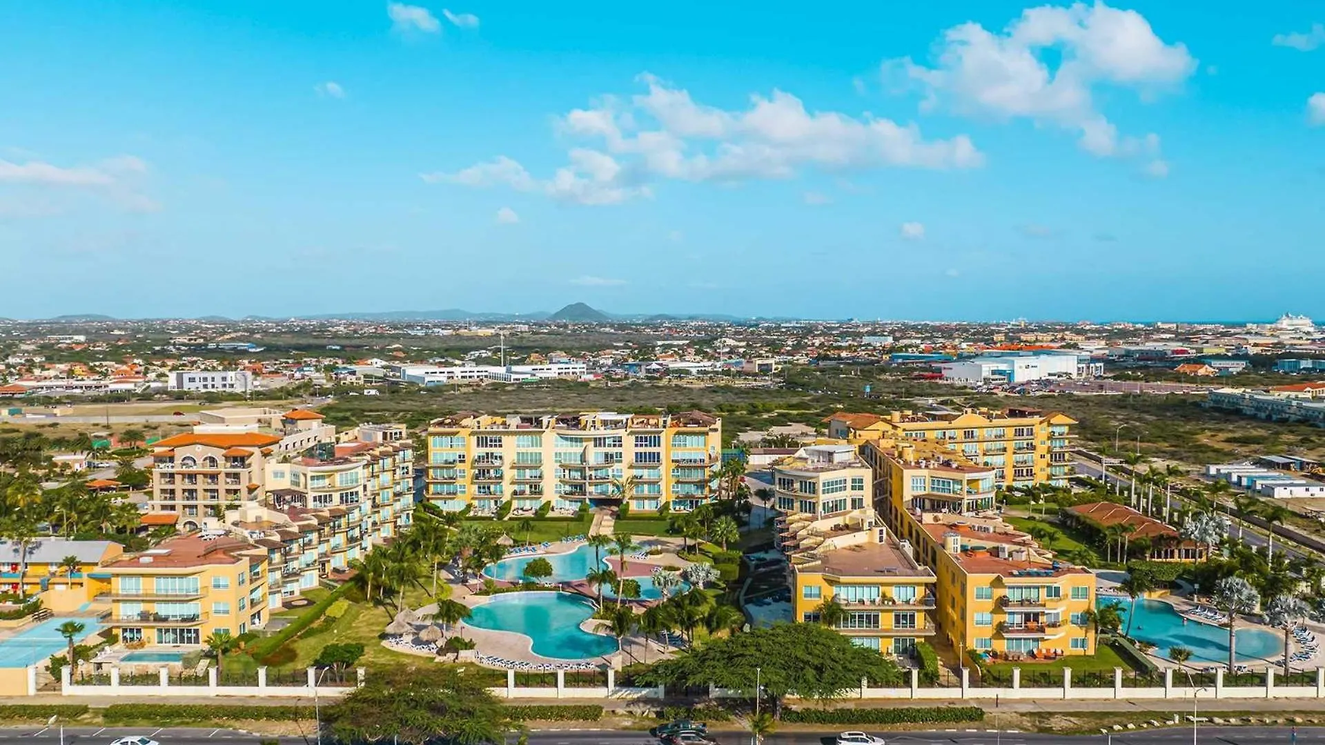 Beachfront - Beach Garden 2Br Condo - E124 Palm Beach Prázdninový dům